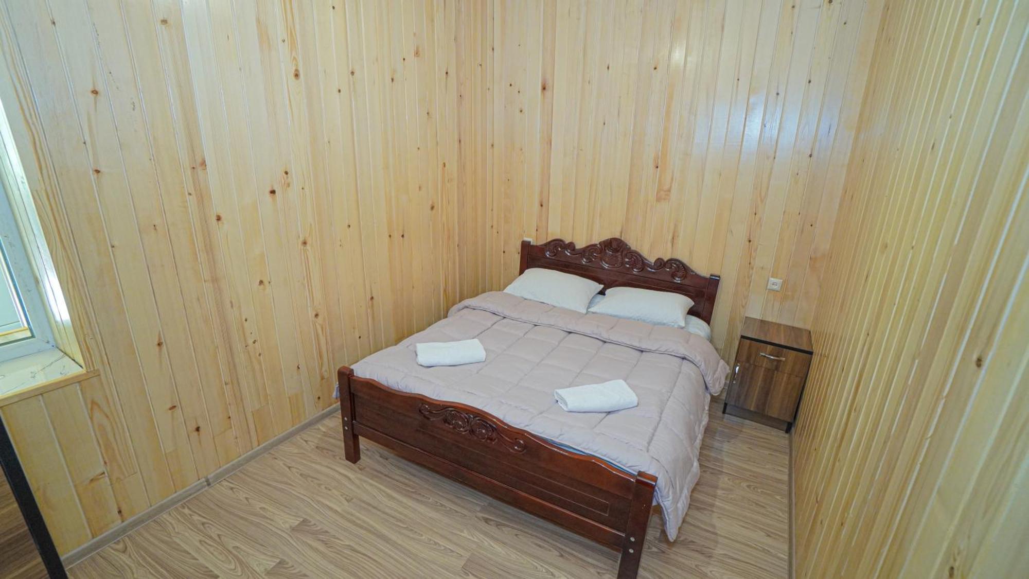 Givi Kakhiani'S Guesthouse Zhabeshi Εξωτερικό φωτογραφία